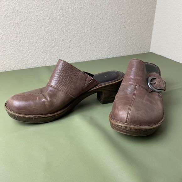 Born Espresso Brown Leather‎ Mules Slides Clogs D14806 Women's Size 10 In EUC - Picture 1 of 9